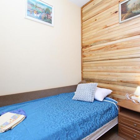 Apartment Oto Pula Bagian luar foto